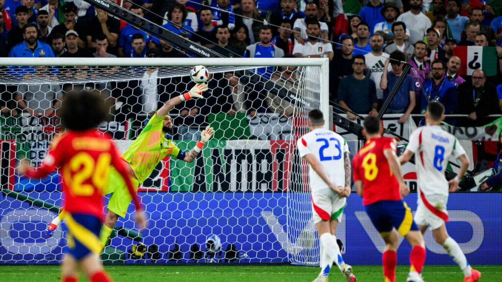 Espagne-Italie : la vidéo de la superbe parade de Donnarumma face à Fabian Ruiz, son partenaire au PSG