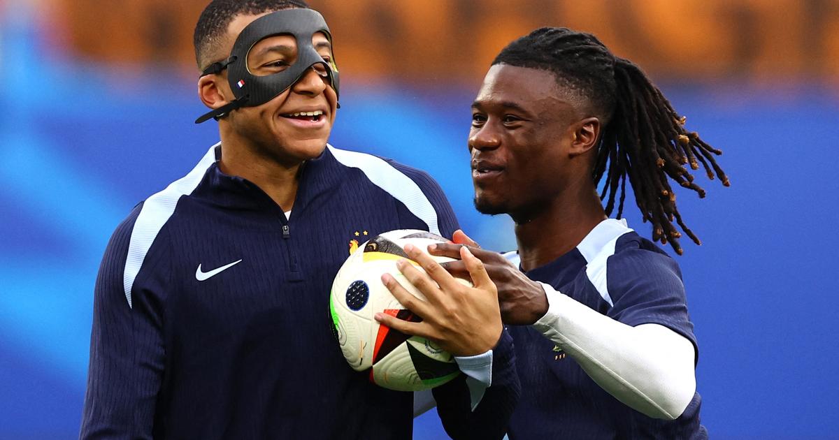 Euro 2024 : Doublé, selfies, masque... Mbappé se teste face aux jeunes de Paderborn avant France-Pologne