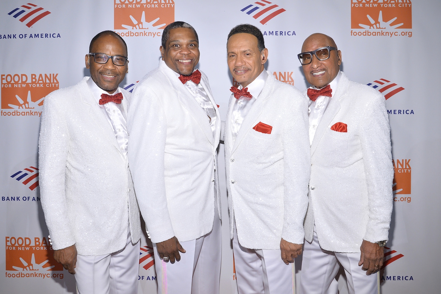 Four Tops singer accuses hospital of racism, putting him in straitjacket