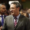 García Ortiz ordena a los fiscales del 1-O aplicar la amnistía a Puigdemont mientras los acusa de "comprometer la neutralidad de la Fiscalía"