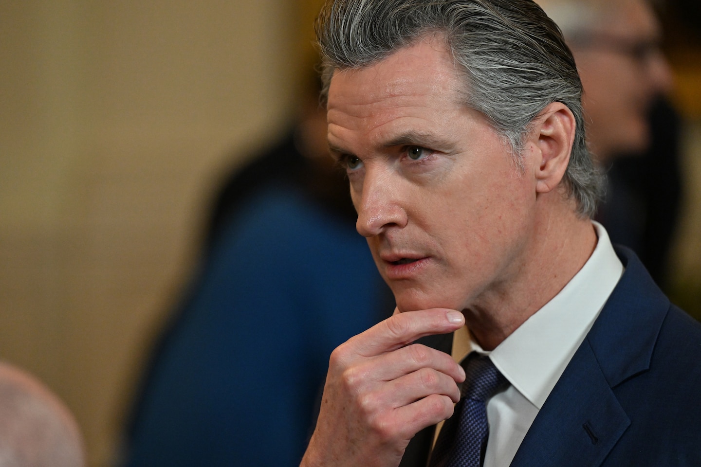 Gavin Newsom wants to restrict smartphone use in schools