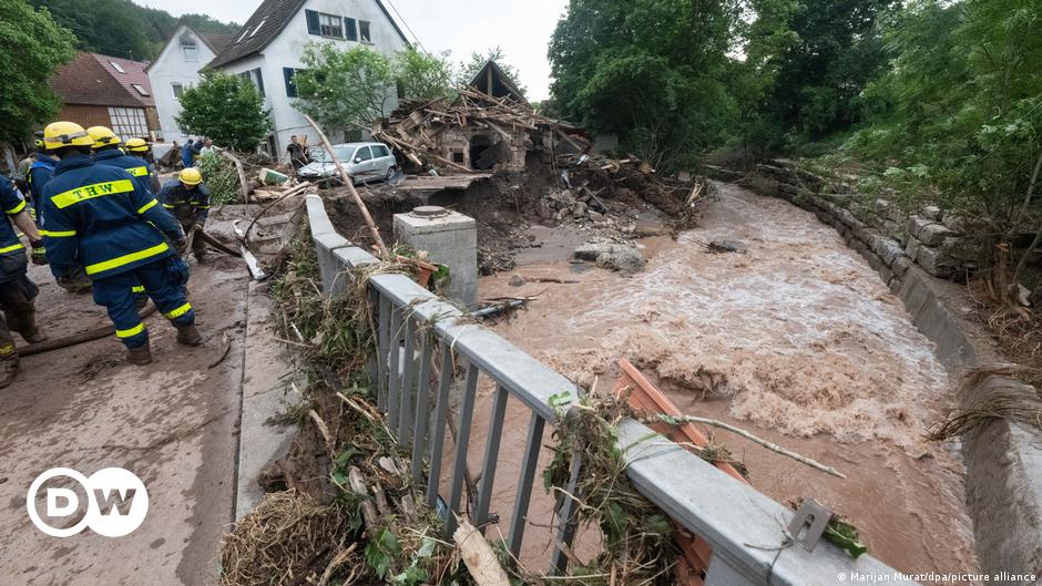 Man looks at floods in southern Germany