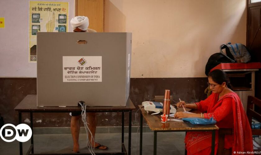 India election result: Vote counting begins