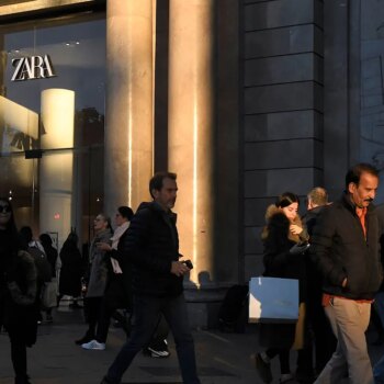 Inditex bate récord de beneficio en el primer trimestre pero frena en ventas: dice adiós al doble dígito por primera vez desde 2019