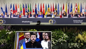 La Cumbre de Paz sobre Ucrania evita ataques a Rusia pero concluye sin unanimidad: 12 estados no respaldan el texto final