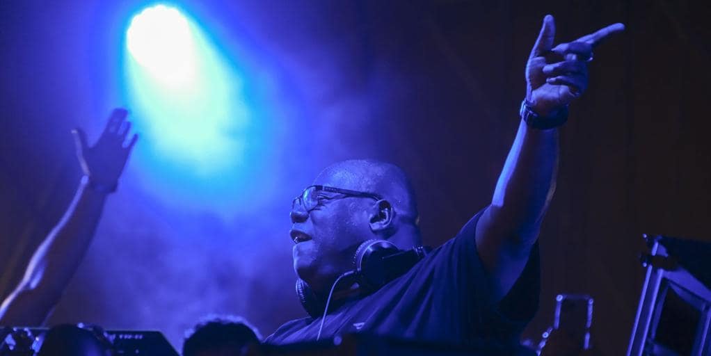 La Plaza de España vibra al ritmo de Carl Cox