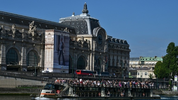 Paris: Un gardien d'hôtel retrouvé mort, après une tentative de vol d'un coffre-fort