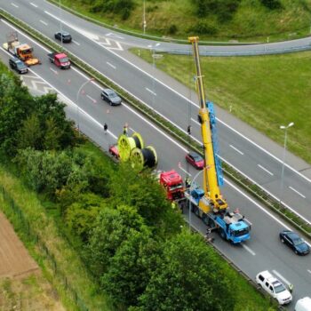 Perte de chargement: Un imposant accident perturbe la circulation sur l'A7