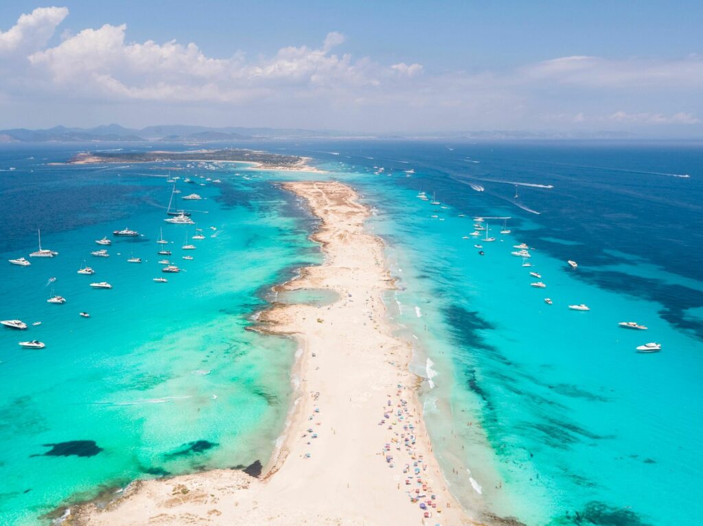 Pour limiter le surtourisme: L'entrée des voitures régulée sur l'île de Formentera