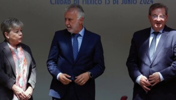 Primer gesto de distensión del Gobierno de México a España: Alicia Bárcena y el ministro Torres se reúnen en la embajada