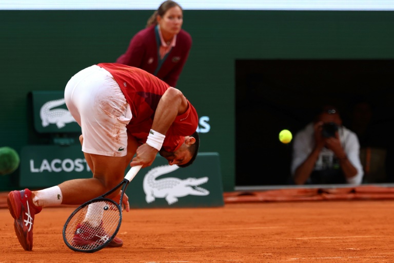 Roland-Garros: Blessé, Novak Djokovic déclare forfait pour les quarts de finale