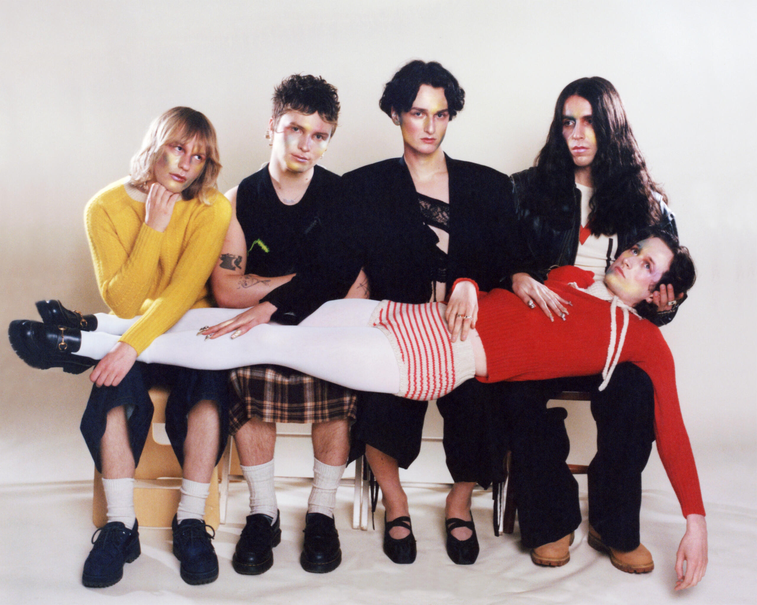 “The Warping” :  Walt Disco condense glam, new wave, synthpop et disco dans son shaker queer