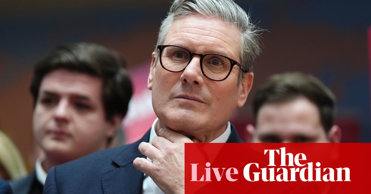 UK voters do not want extremes of left or right, says Keir Starmer – UK politics live