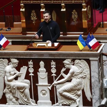 Volodimir Zelenski, en la Asamblea francesa: "Europa ya no es un continente de paz"