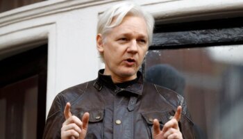 Wikileaks-Gründer: Wikileaks: Julian Assange hat Großbritannien verlassen
