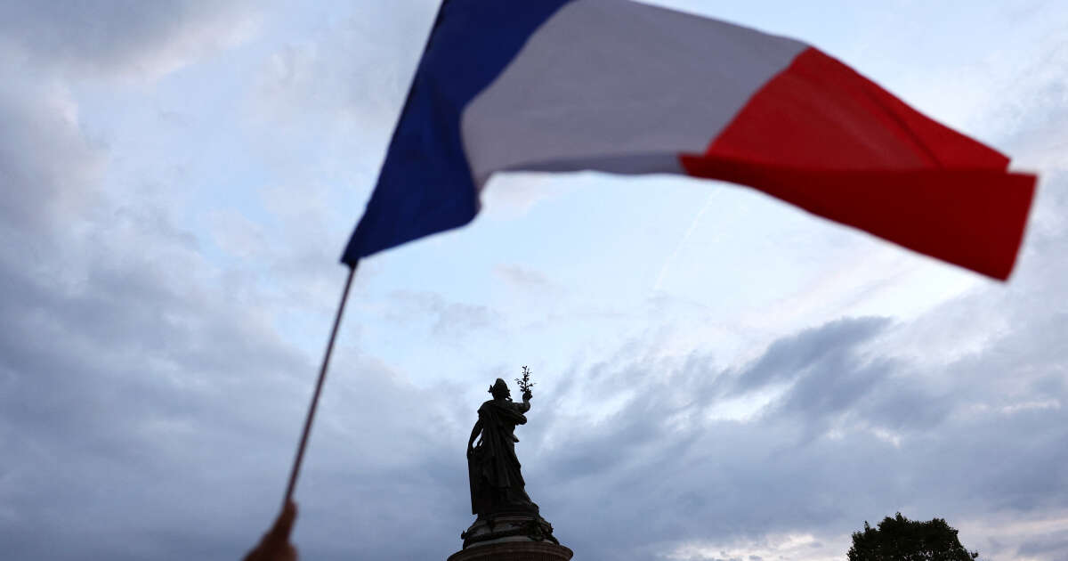 La France “n’est pas un îlot”, c’est une démocratie occidentale en crise comme les autres