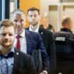 Verbotene NS-Parole: Staatsanwaltschaft fordert Bewährungsstrafe für Björn Höcke