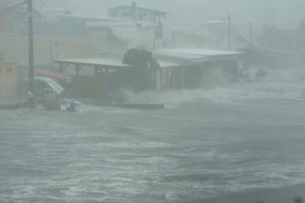 Les images du passage de l’ouragan Béryl en Martinique