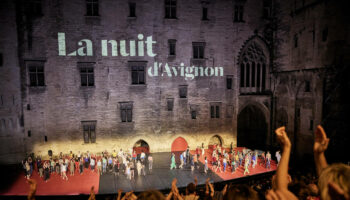 « Notre combativité et notre espoir restent démesurés » : au Festival d’Avignon, une nuit pour résister à l’extrême droite