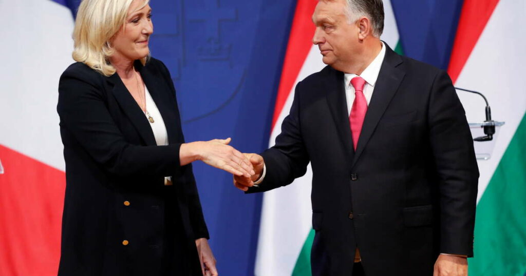 En s’alliant à Orban, Le Pen “modifie l’équilibre des forces d’extrême droite européennes”