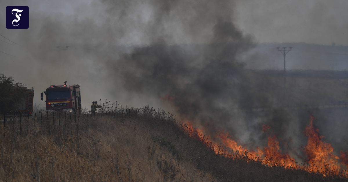 Liveblog zum Krieg in Nahost: Israel greift nach Raketenbeschuss Hizbullah-Stellungen an