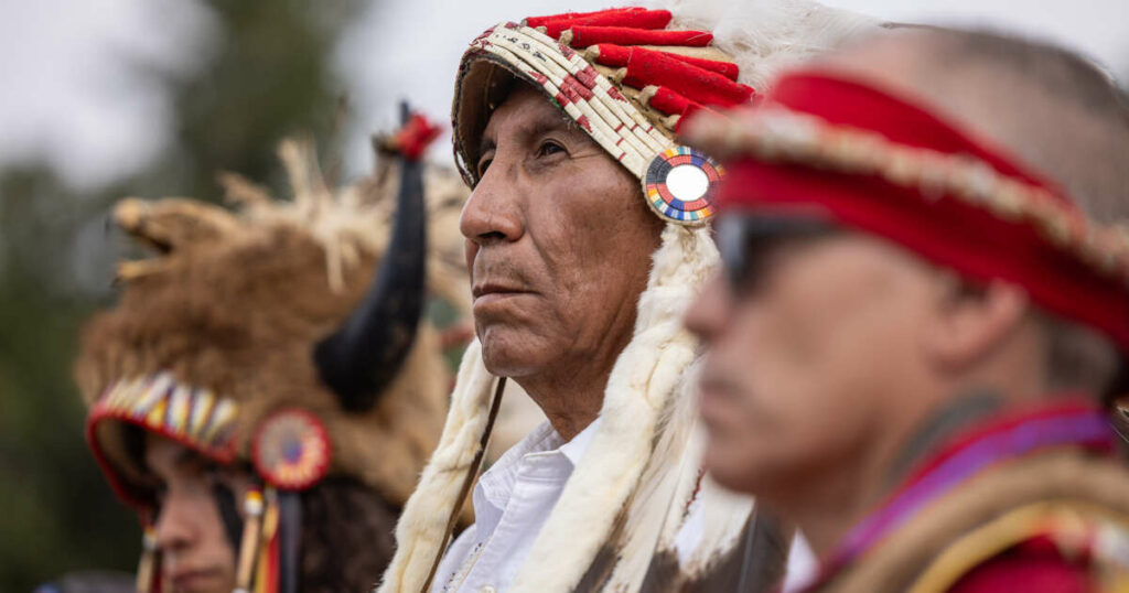 “Nous sommes désolés” : les excuses du gouvernement canadien aux Dakota et Lakota