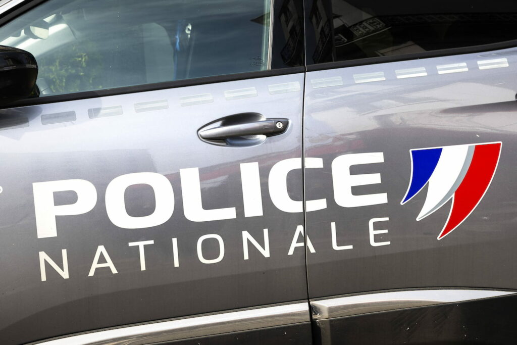 Paris : plusieurs personnes percutées par une voiture sur une terrasse, ce que l'on sait