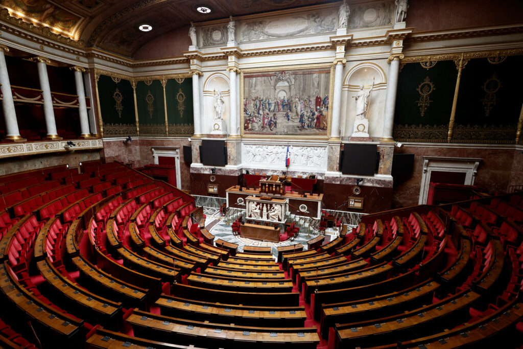 Qui sont les six candidats au perchoir de l'Assemblée nationale ?