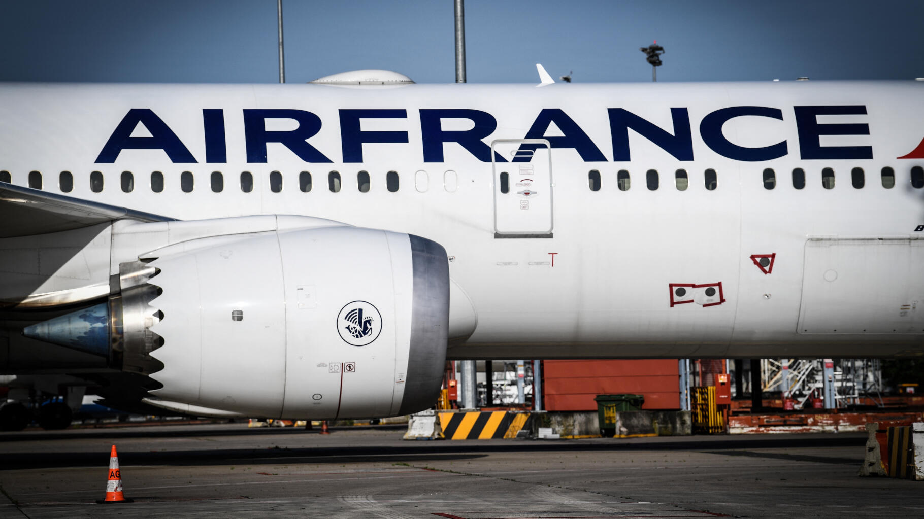 Panne informatique Microsoft : en France aussi, des perturbations constatées chez Air France, TF1 ou Canal+