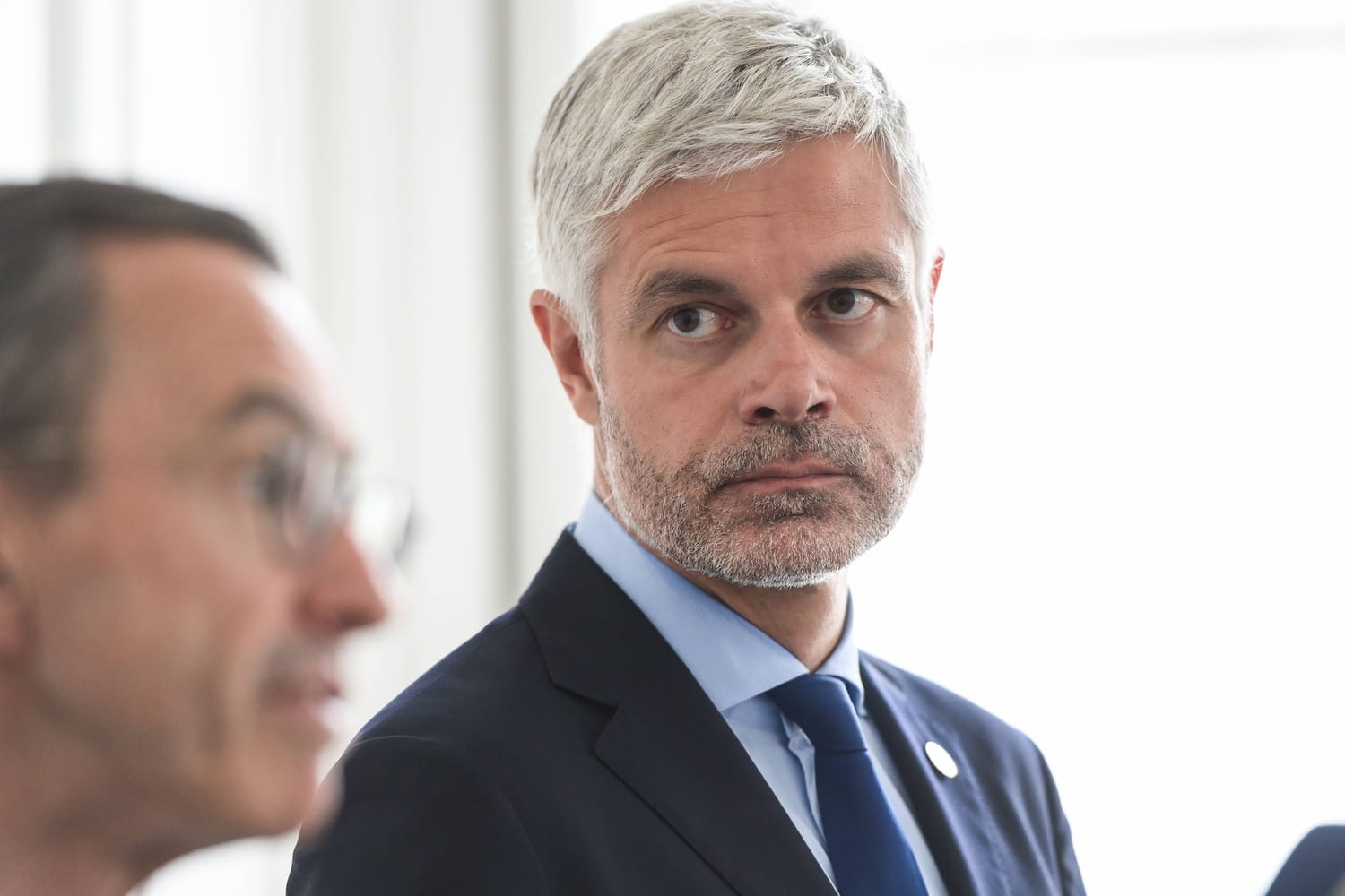 Un pacte Wauquiez-Macron ? Des propositions, mais inapplicables sans le RN