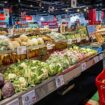 Pouvoir d'achat : les fruits et légumes coûtent moins cher en 2024, selon l'association Familles rurales