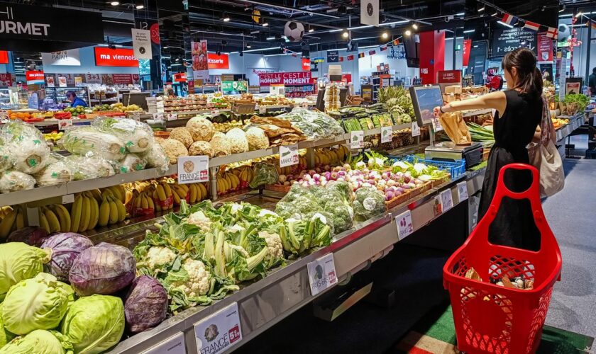 Pouvoir d'achat : les fruits et légumes coûtent moins cher en 2024, selon l'association Familles rurales