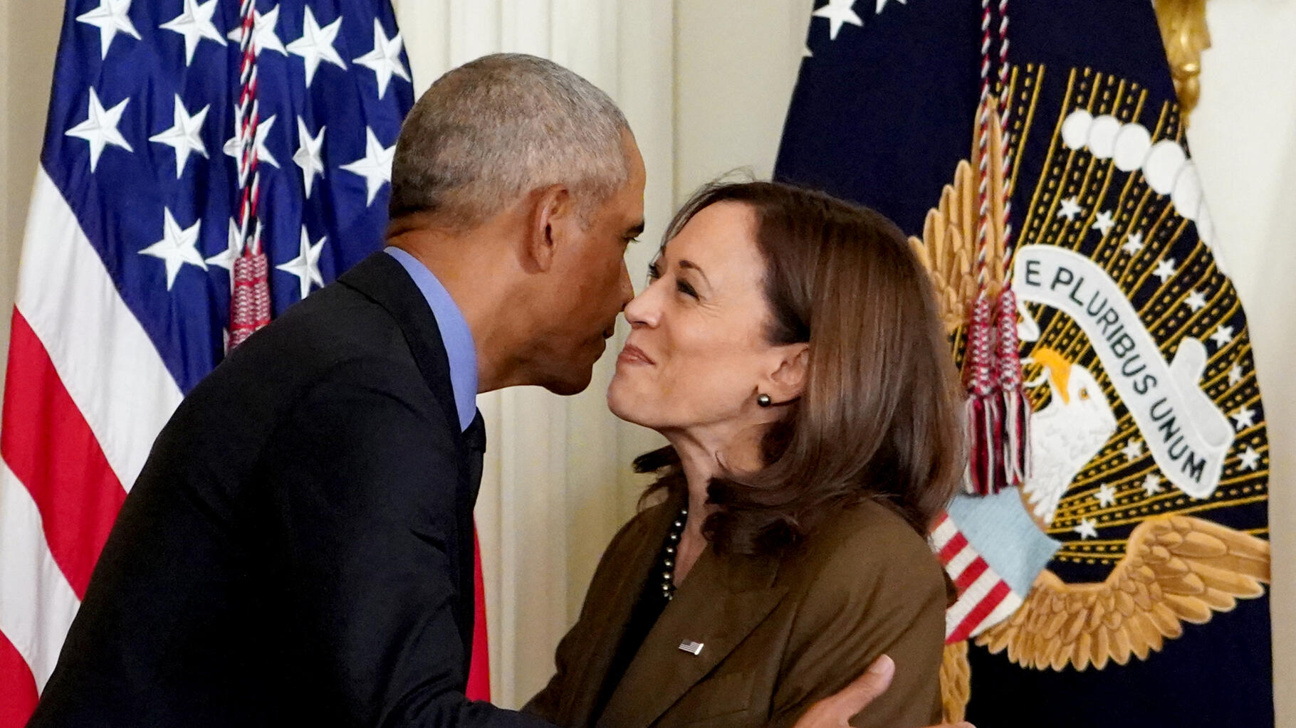 Kamala Harris candidate : Barack Obama n’a toujours pas apporté son soutien, voici pourquoi