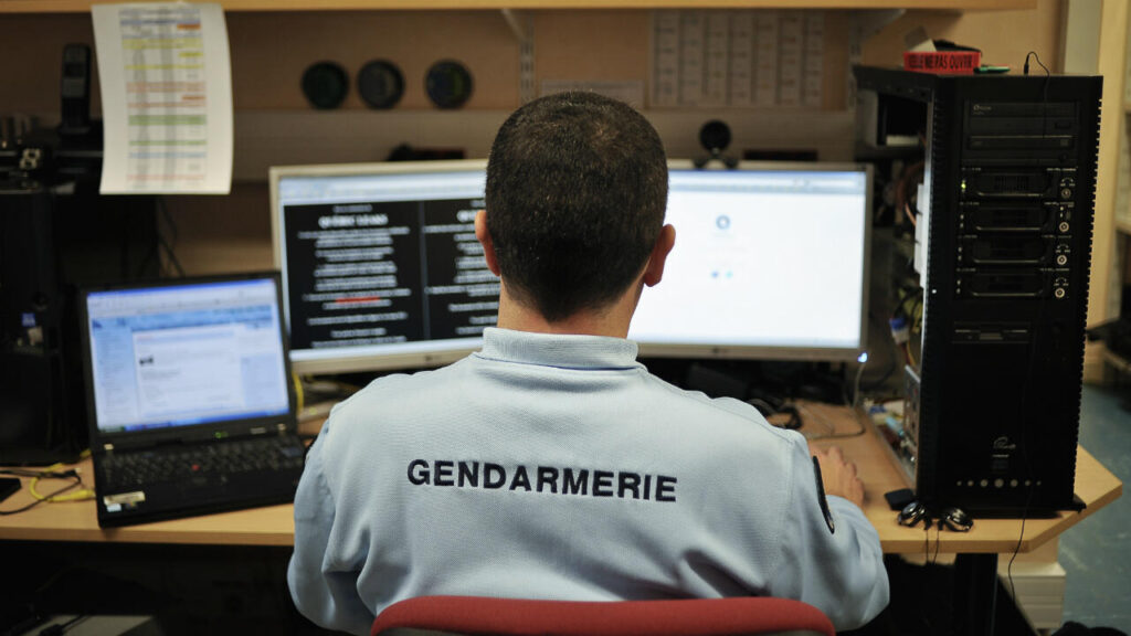 Cyberespionnage : une opération mondiale "de désinfection" en cours, enquête menée à Paris