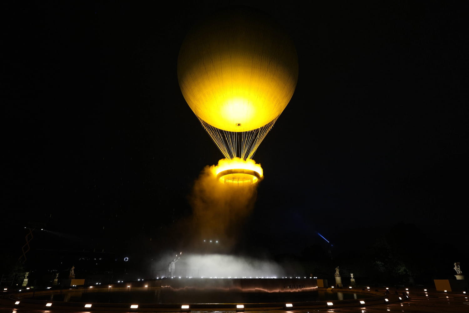 JO 2024. Cérémonie d'ouverture : Teddy Riner, Marie-Jo Perec et Céline Dion concluent un spectacle grandiose, les images