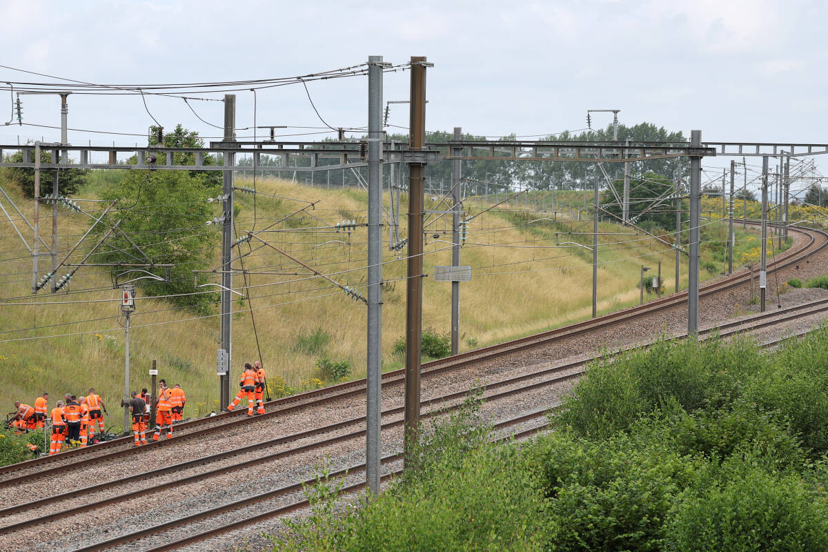 Attaque contre le réseau TGV de la SNCF : le parquet de Paris annonce se saisir de l’enquête