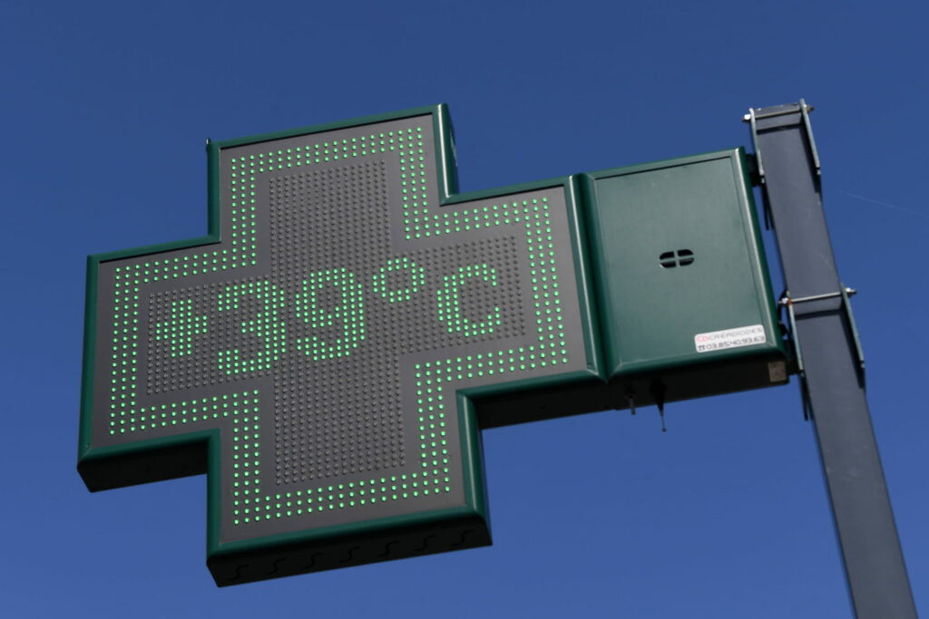 DIRECT. Canicule : près de 40 degrés ce lundi, les 39 départements en vigilance orange