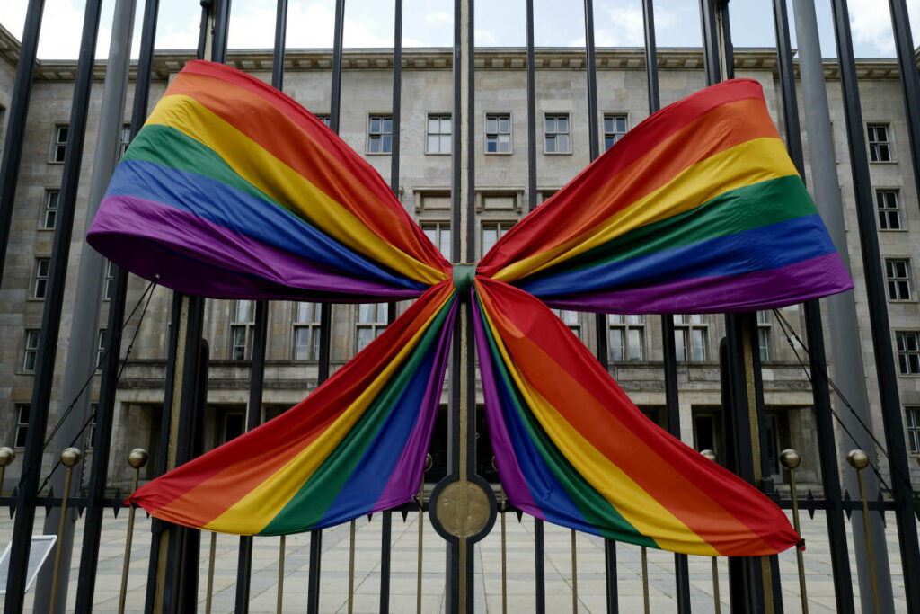 Bienvenue dans l’ambassade queer des JO