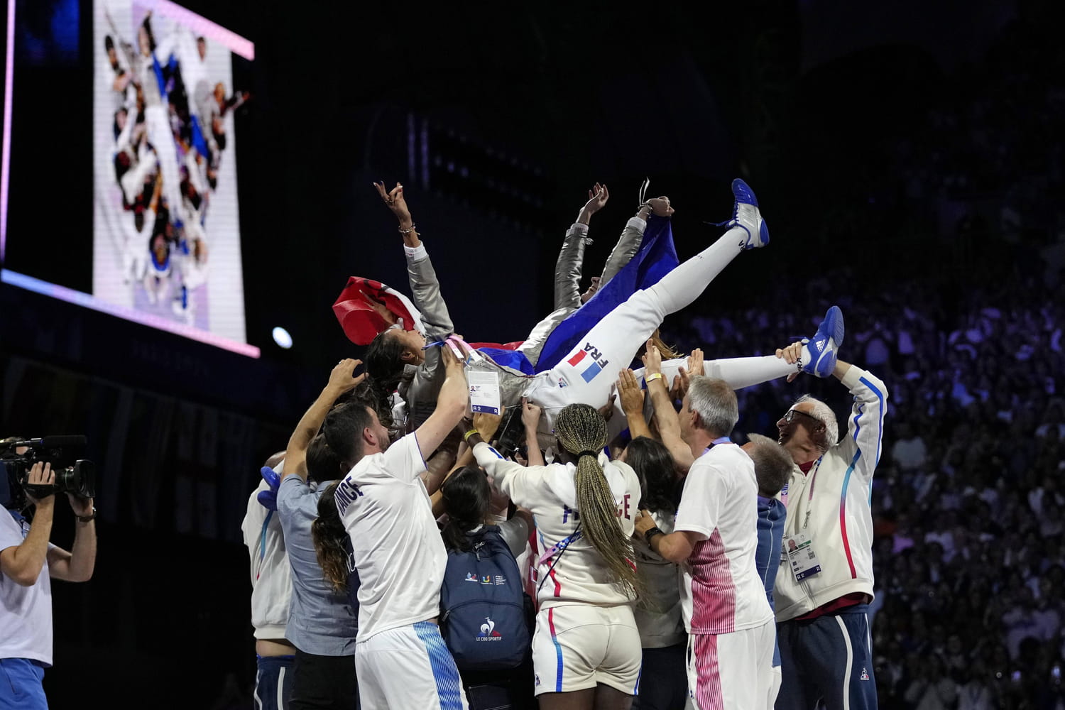 DIRECT. JO 2024 :  journée sensationnelle avec 8 médailles, désillusion pour les filles du rugby à 7