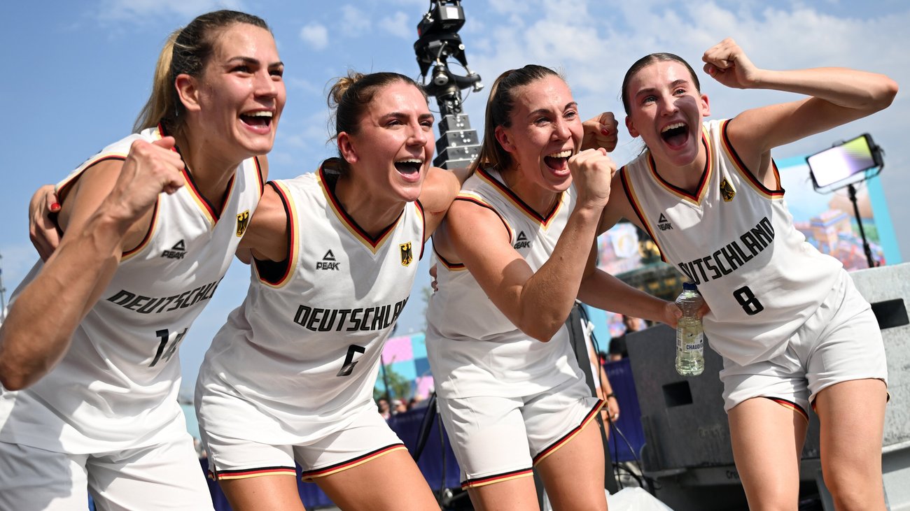 Olympische Spiele: Deutsche 3x3-Basketballerinnen schlagen überraschend die USA