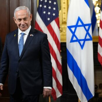 After ‘big show’ in U.S., Netanyahu returns to turmoil at home