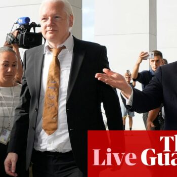 Australia news live: cost to taxpayers of Assange’s freedom flight revealed; urgent health warning for offshore detainees