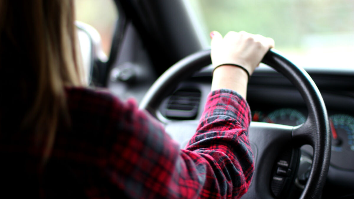 Automobile : pourquoi les voitures d’occasion avec boîte automatique coûtent de plus en plus cher