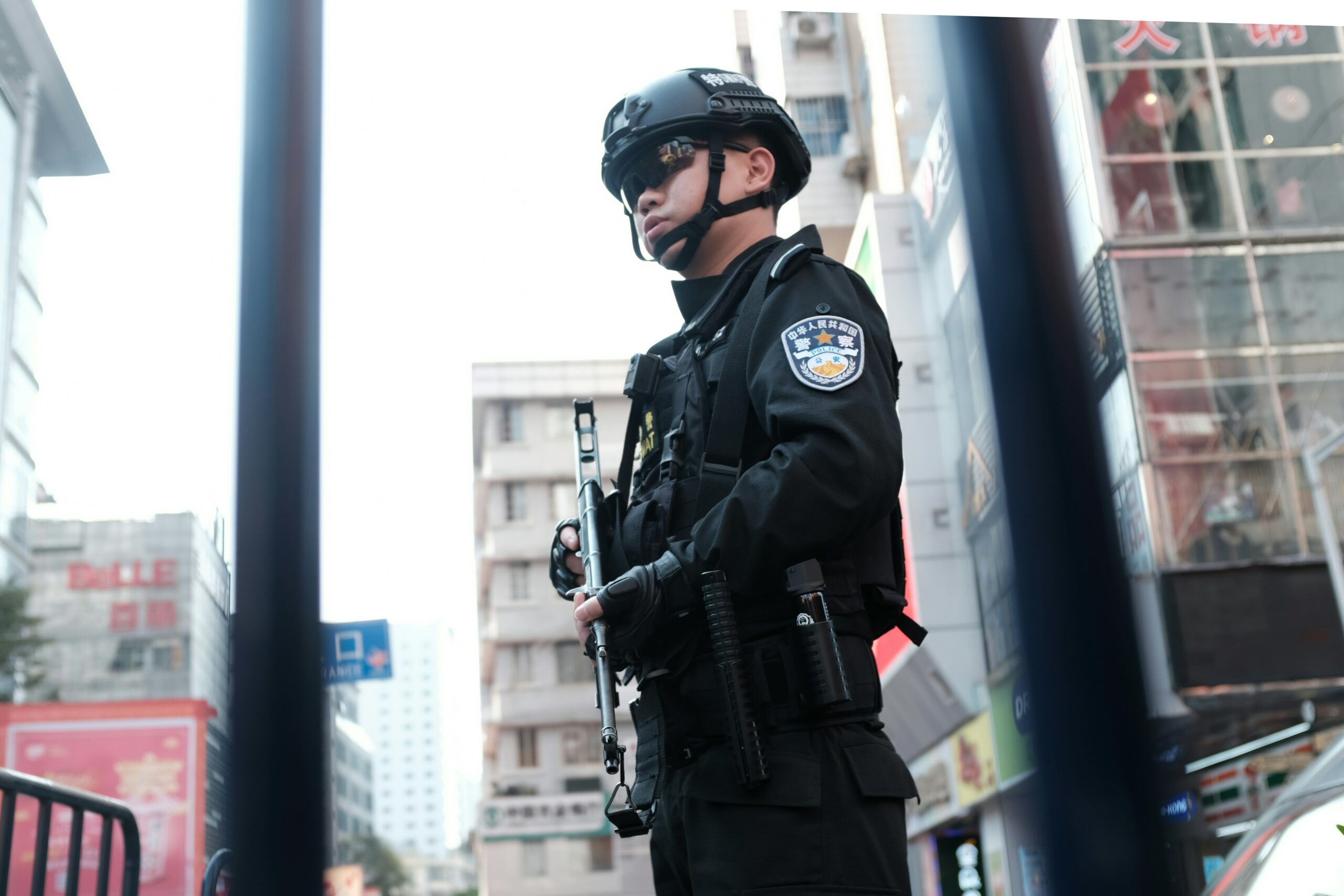 De faux policiers arnaquent des Chinois dans le monde entier