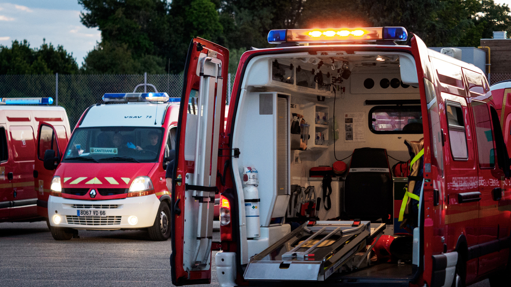 France: Une terrasse s'effondre, un mort et quatre blessés graves