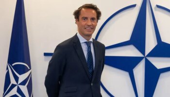 Italia ve una "traición" de Stoltenberg la elección del español Javier Colomina como representante especial de la OTAN