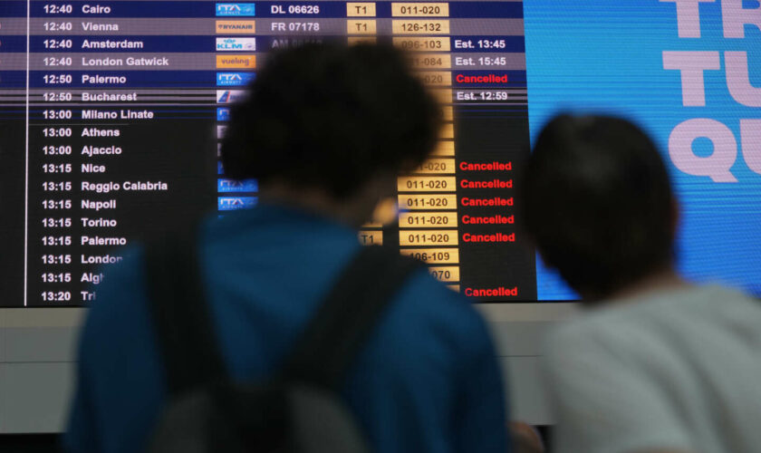 Le trafic aérien perturbé par la panne informatique mondiale, de nombreux vols annulés