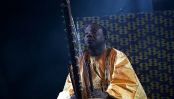 Mali: Décès du musicien Toumani Diabaté, un "maître de la kora"