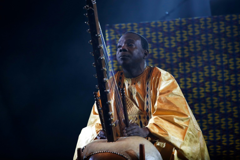 Mali: Décès du musicien Toumani Diabaté, un "maître de la kora"