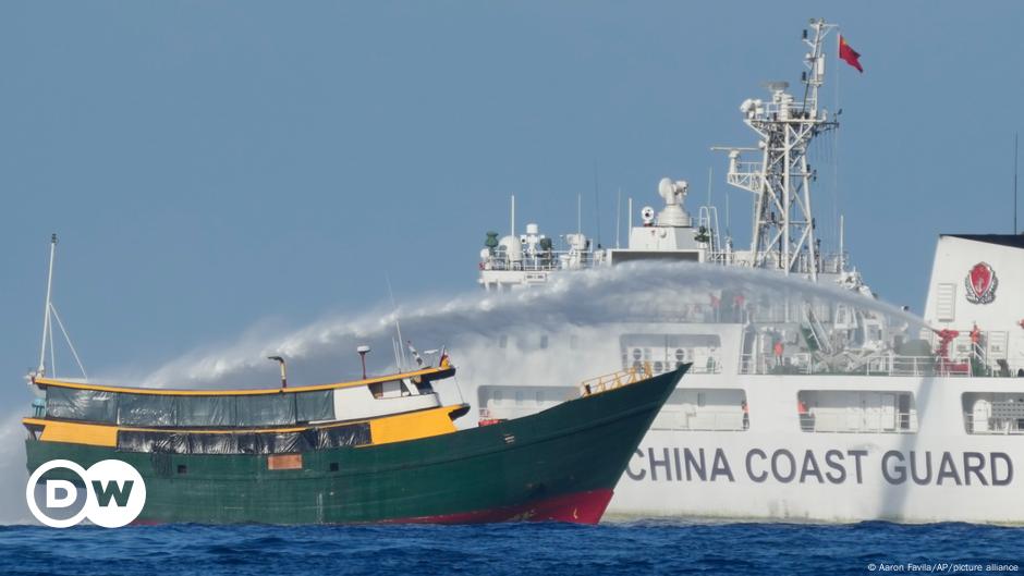 Philippines and China reach South China Sea 'arrangement'